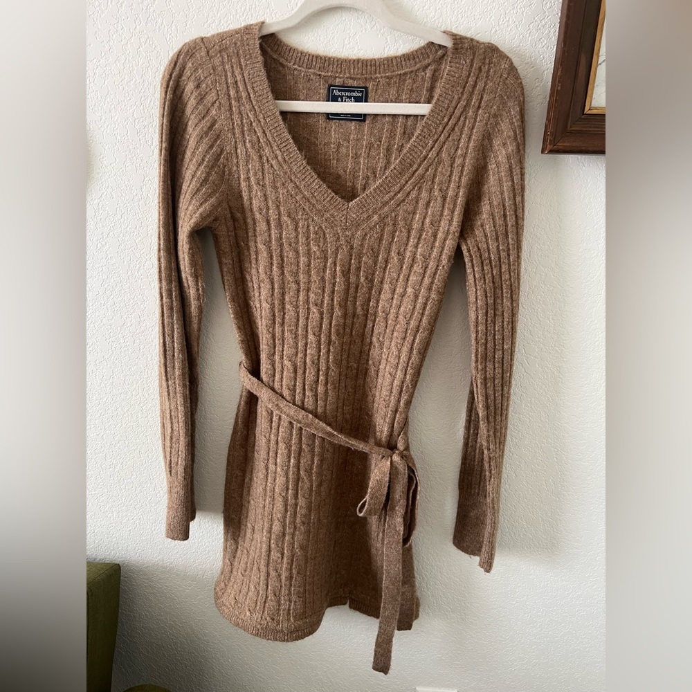 Abercrombie knit sweater dress, long sleeve, brown, v-neck